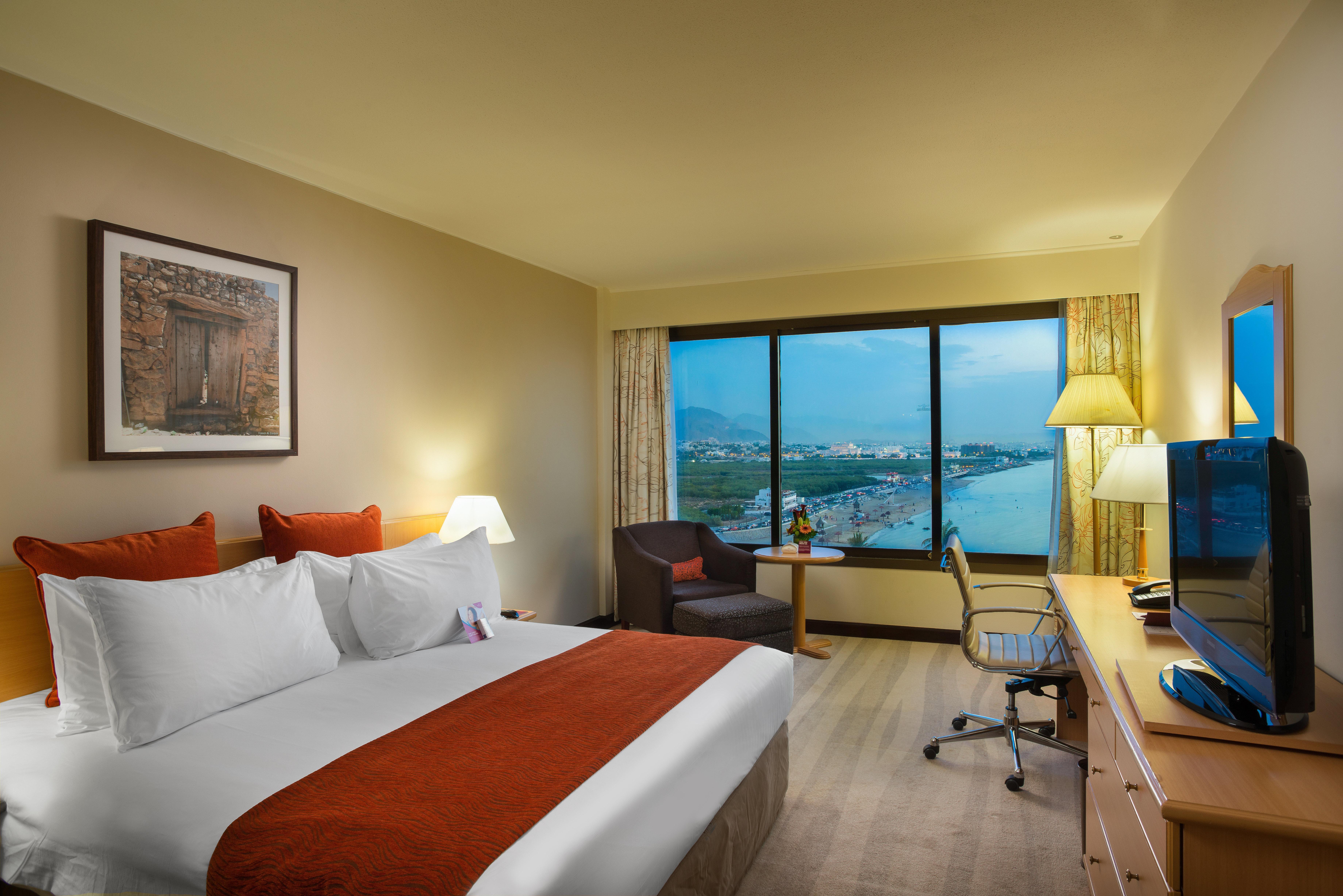 Crowne Plaza Muscat By Ihg Hotell Eksteriør bilde
