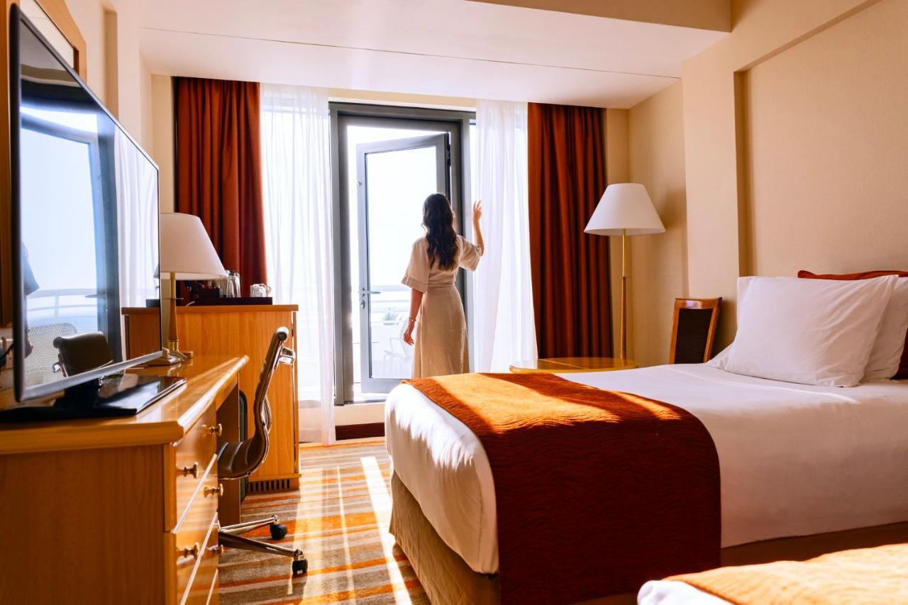 Crowne Plaza Muscat By Ihg Hotell Eksteriør bilde