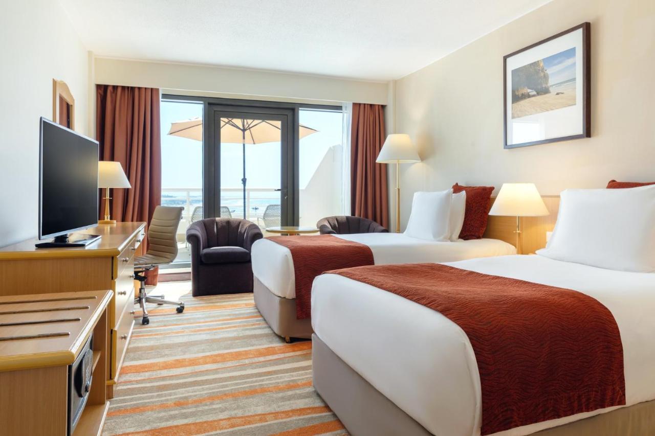 Crowne Plaza Muscat By Ihg Hotell Eksteriør bilde