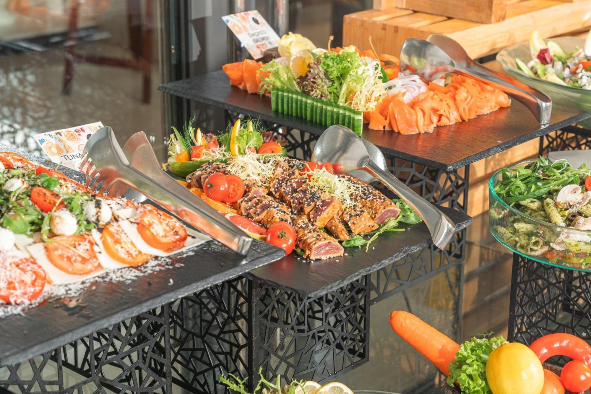 Crowne Plaza Muscat By Ihg Hotell Eksteriør bilde